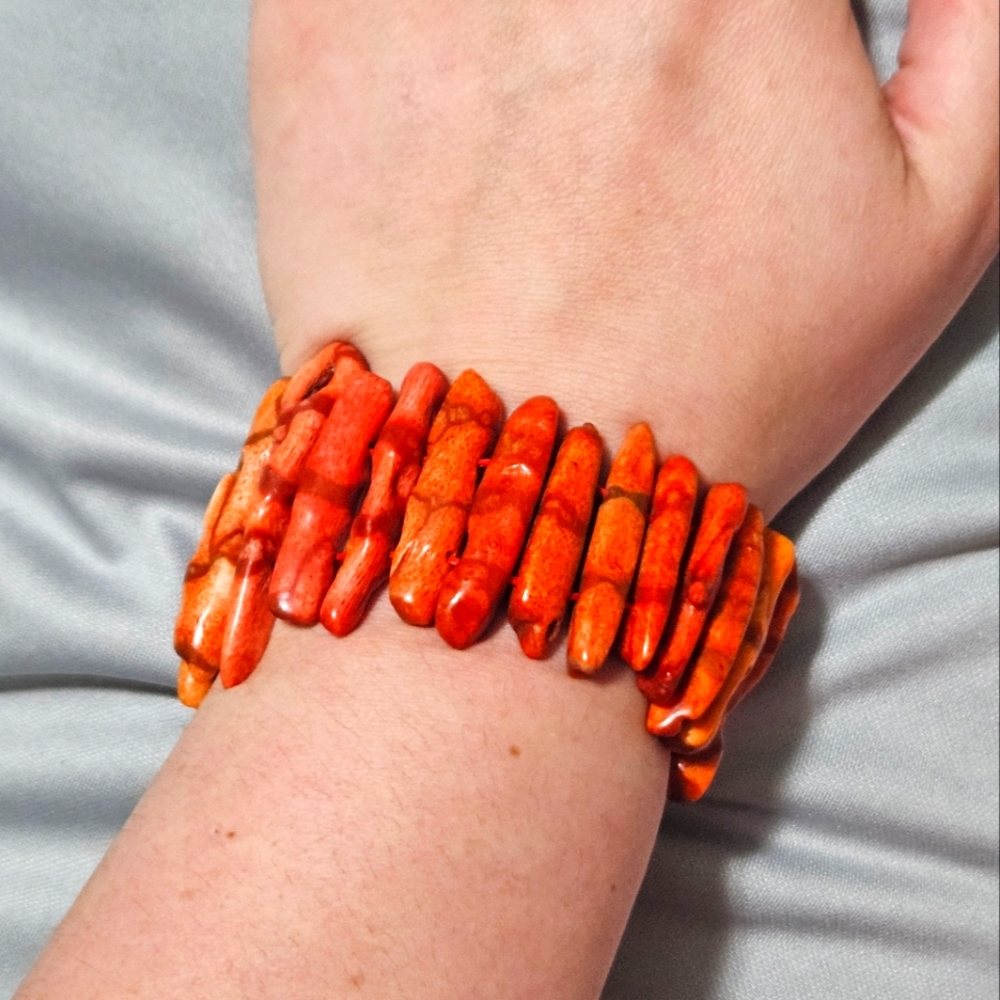 Stretch Natural Coral Bracelet